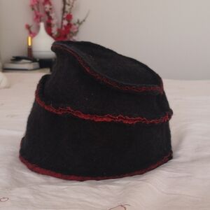 Stylish Black and Red Layered Hat